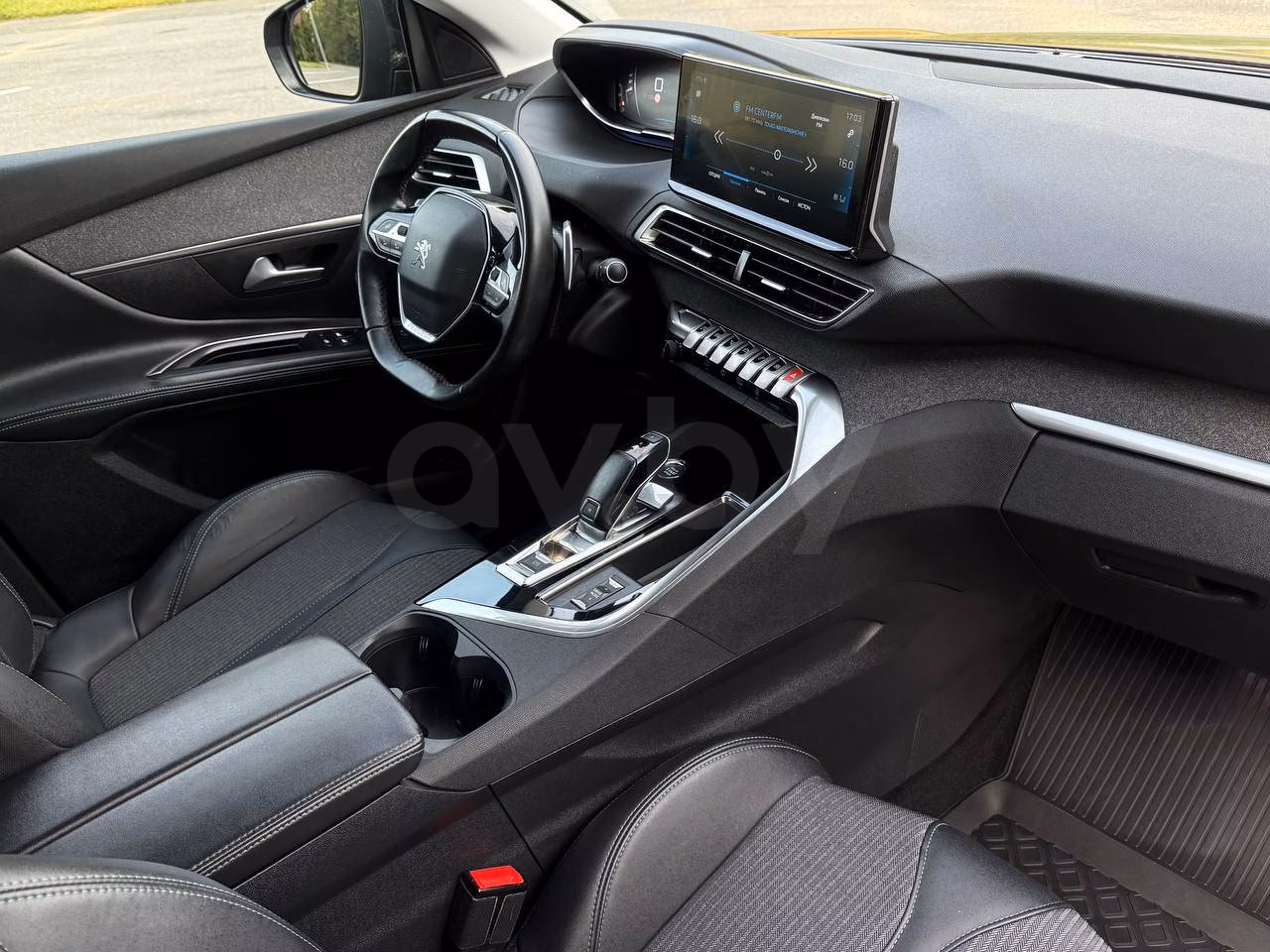 Peugeot 5008 фото 8