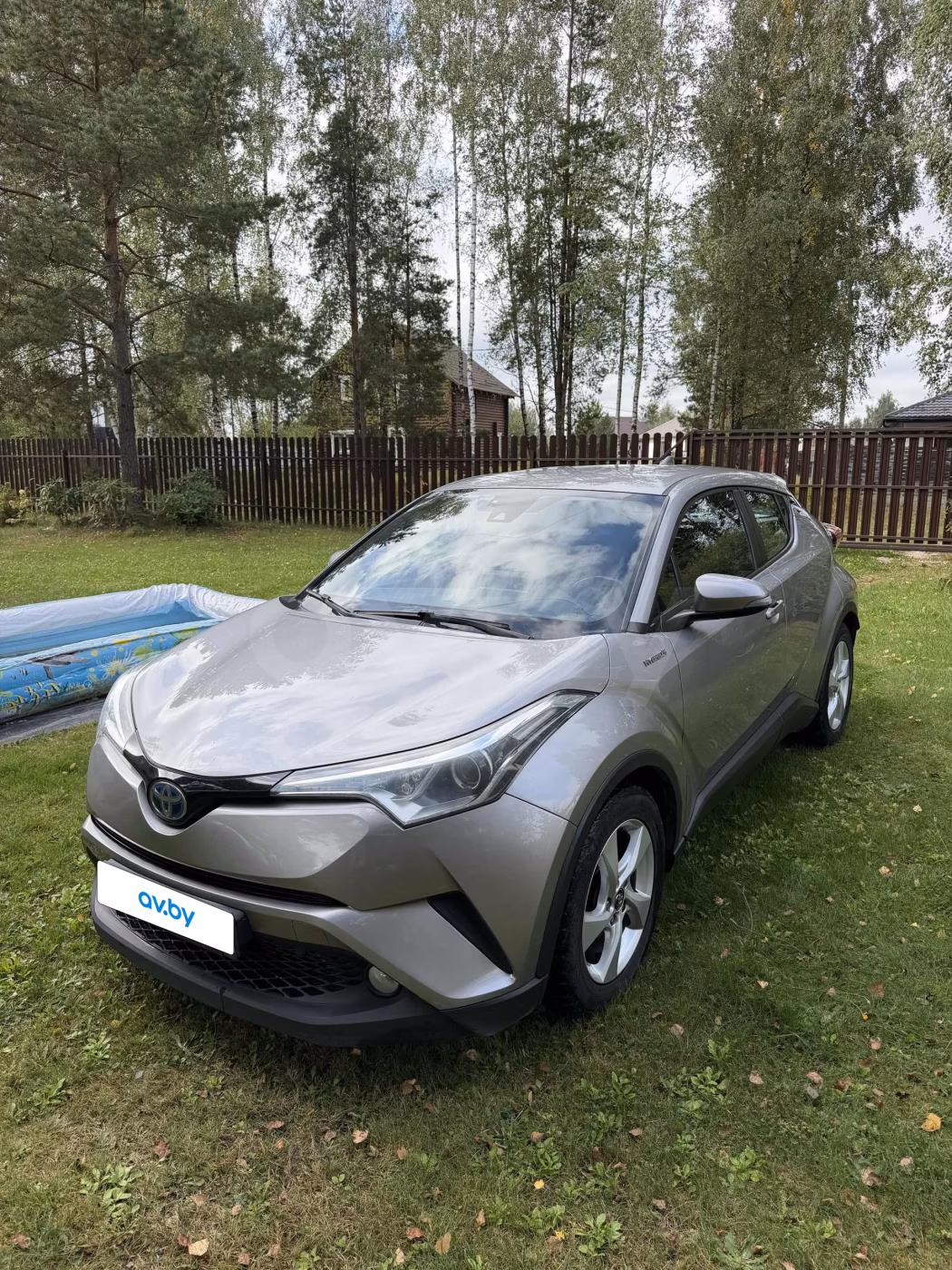 Toyota C-HR фото 2