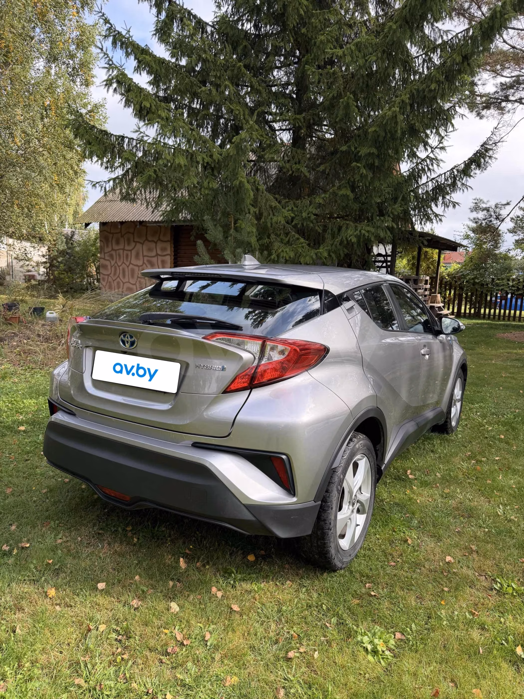 Toyota C-HR фото 5