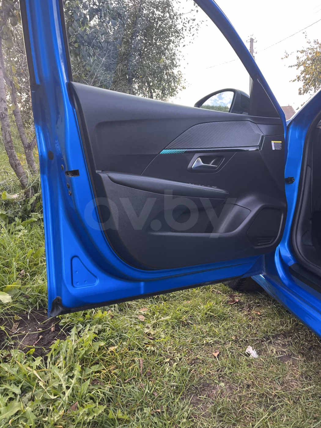Peugeot 208 фото 18
