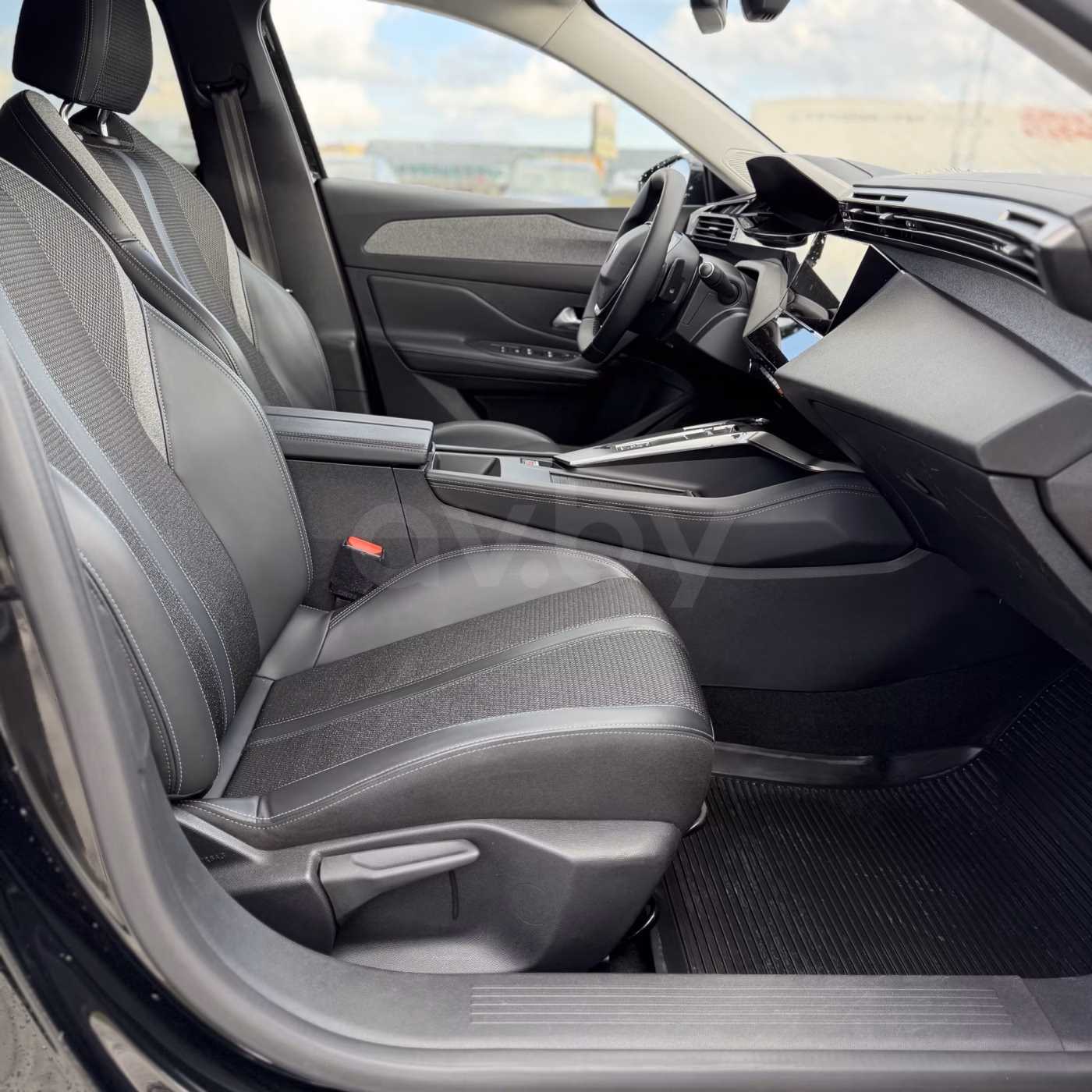 Peugeot 308 фото 15