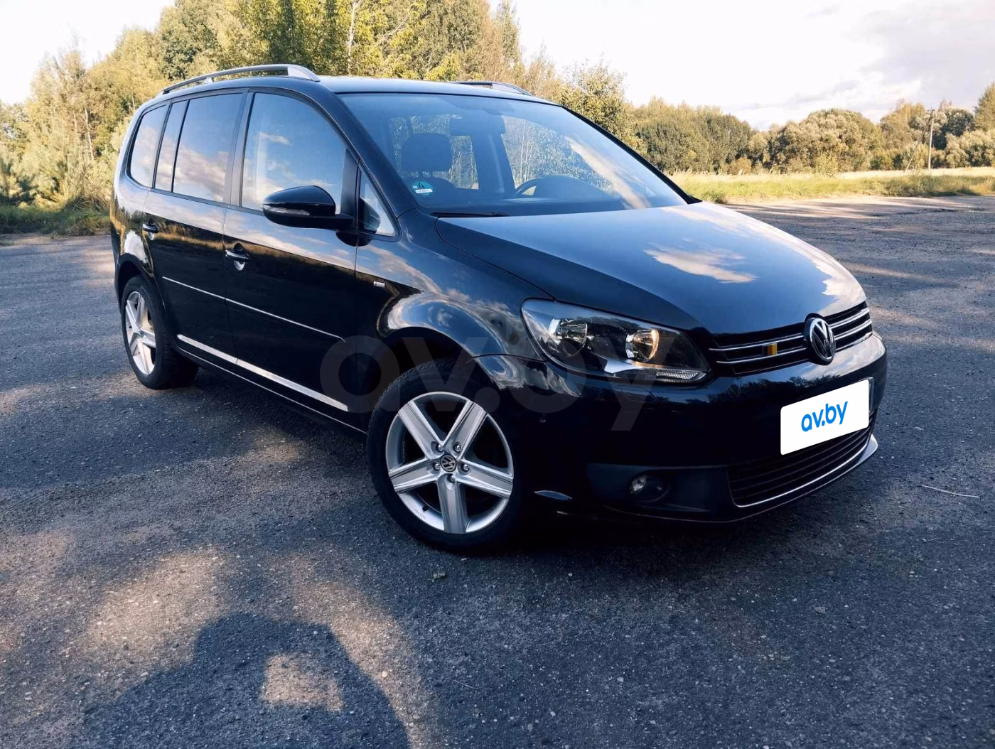 Volkswagen Touran фото 6