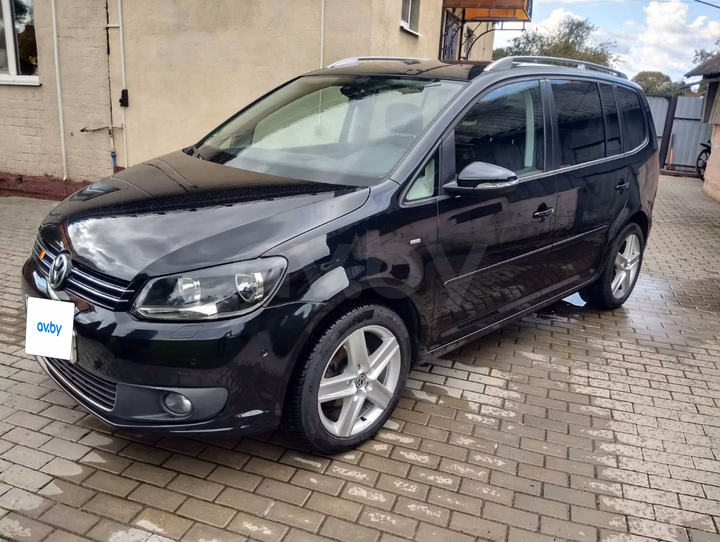 Volkswagen Touran фото 10