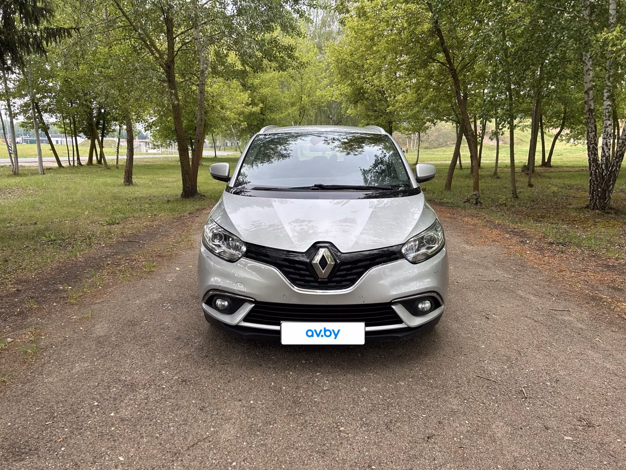 Renault Grand Scenic фото 3