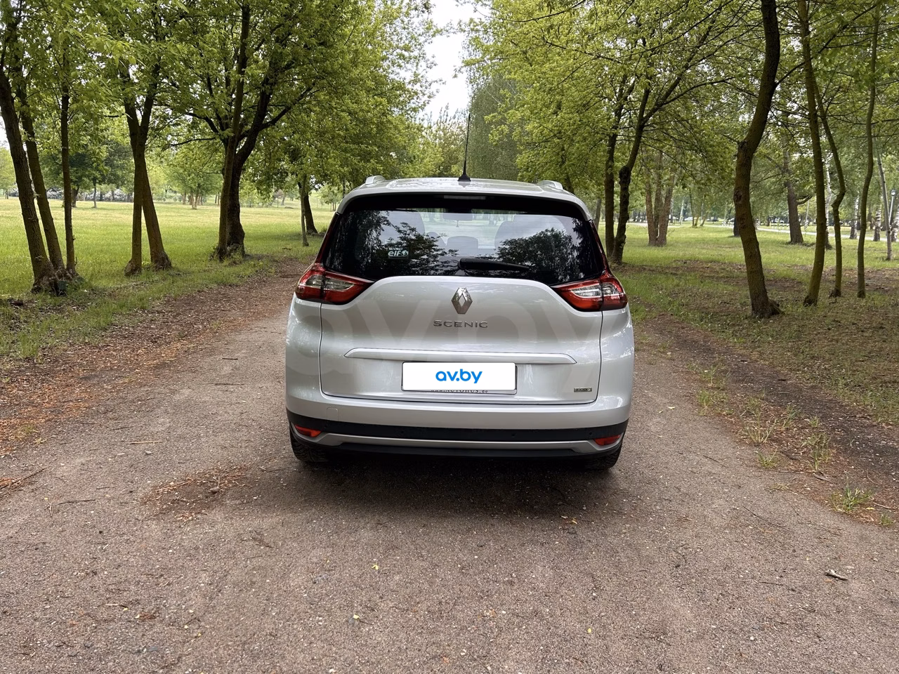 Renault Grand Scenic фото 4