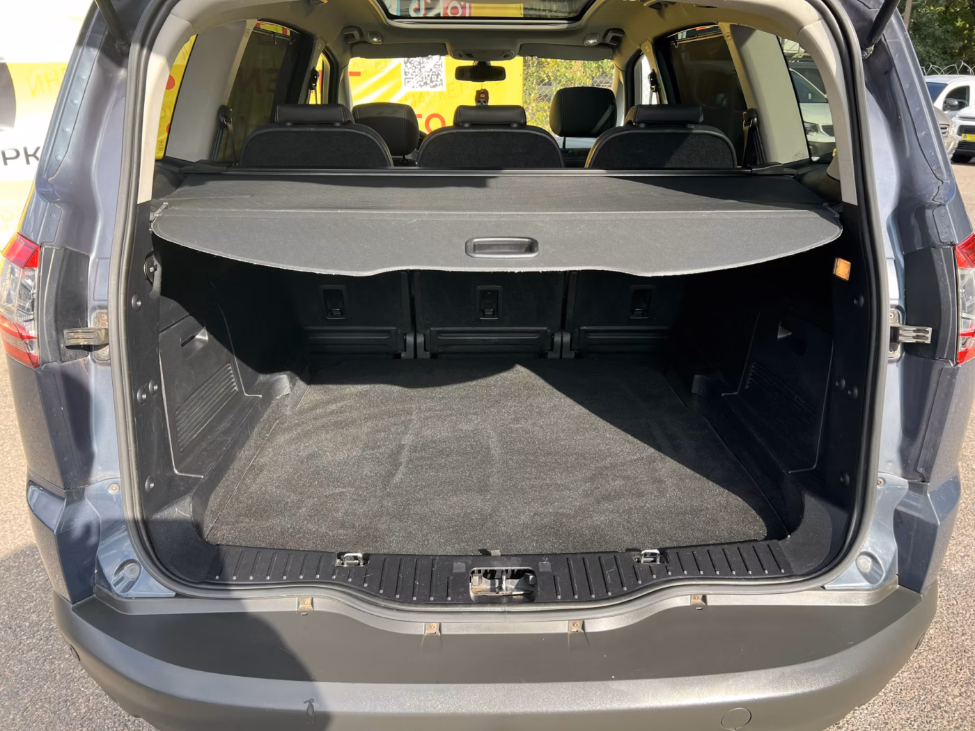 Ford S-MAX фото 9