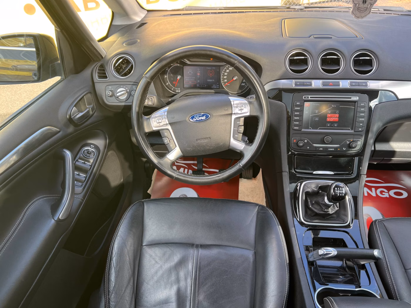 Ford S-MAX фото 14