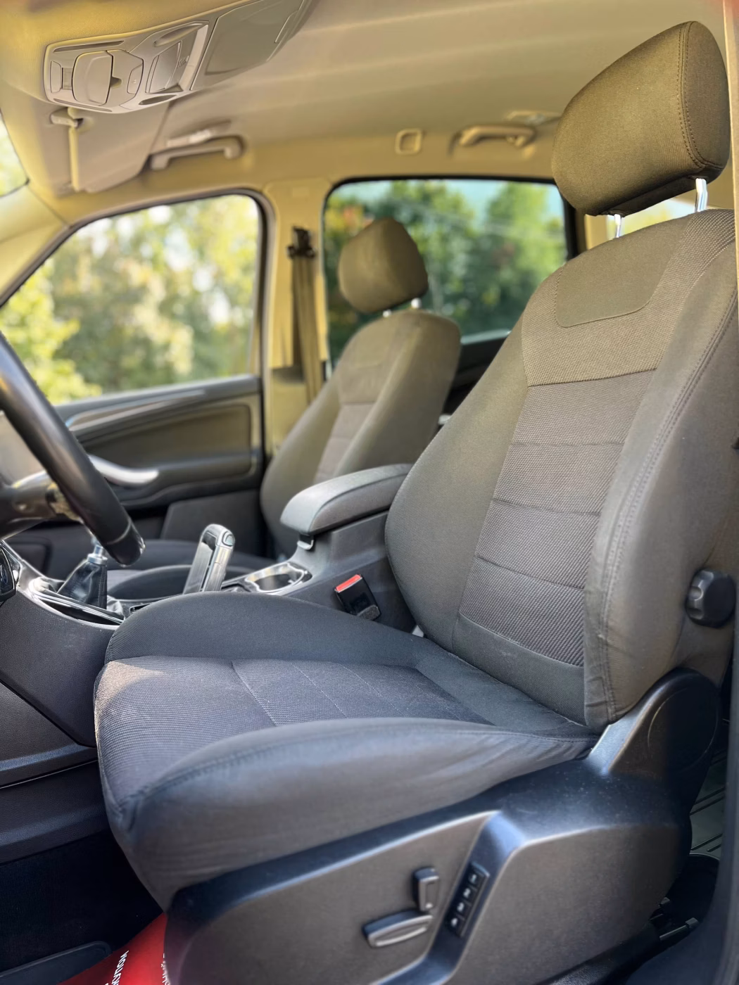 Ford S-MAX фото 13