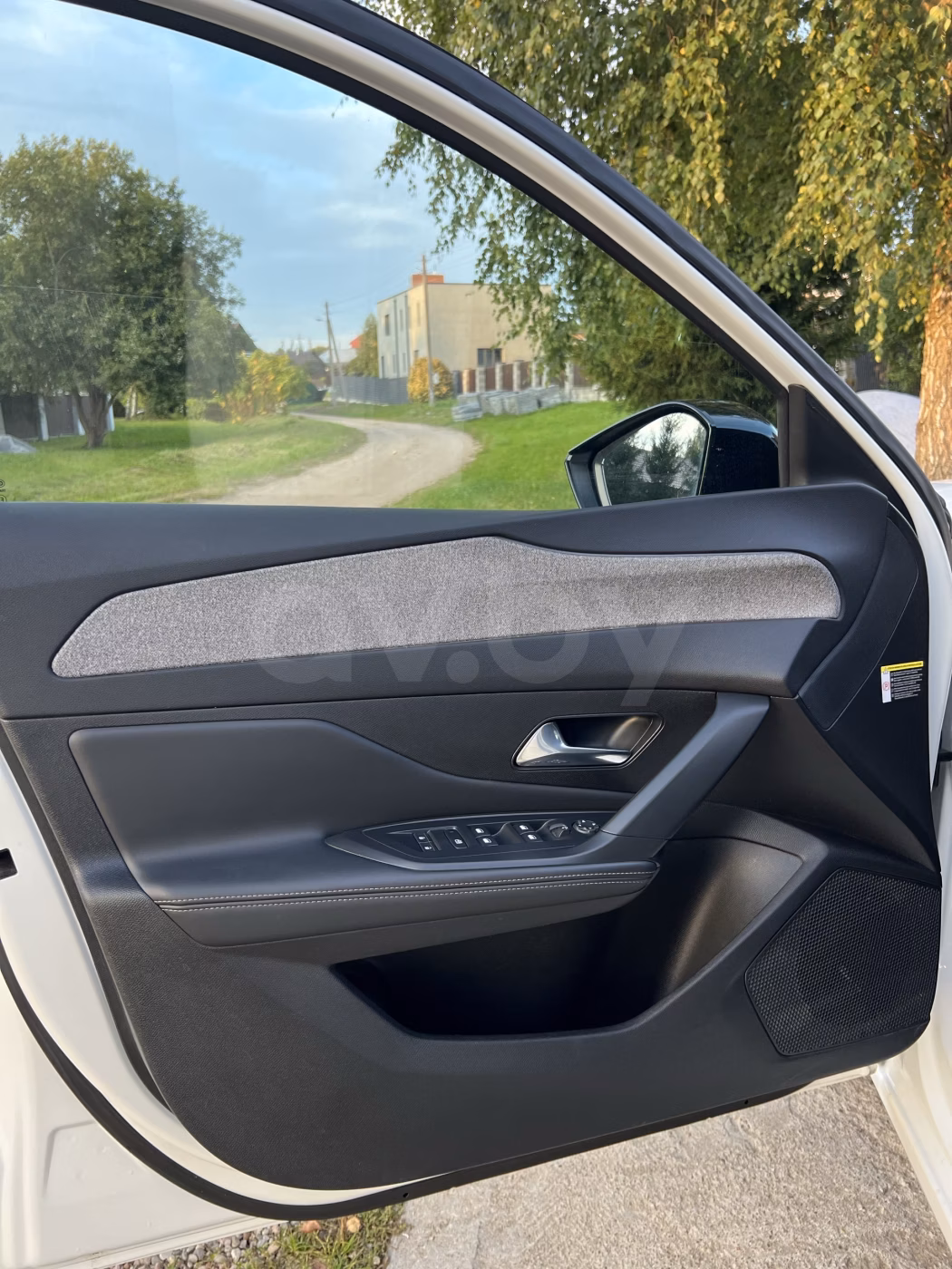 Peugeot 308 фото 11