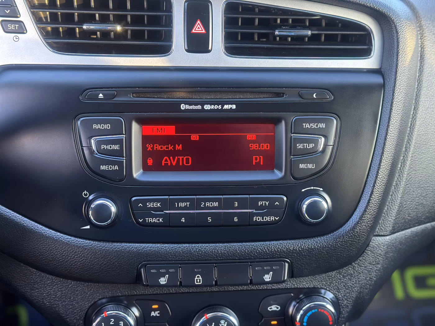 Kia Cee'd фото 16
