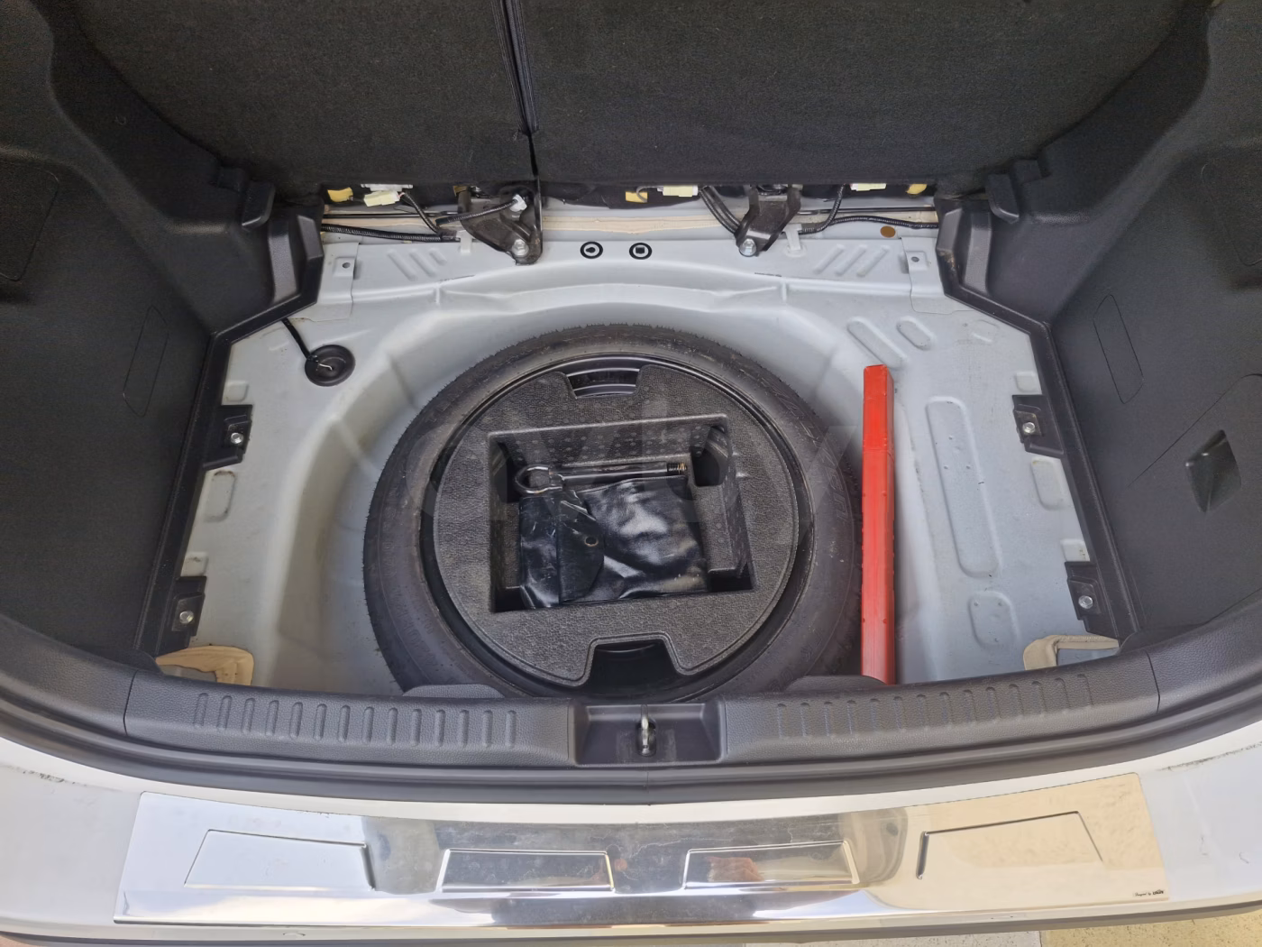 Toyota Yaris фото 14