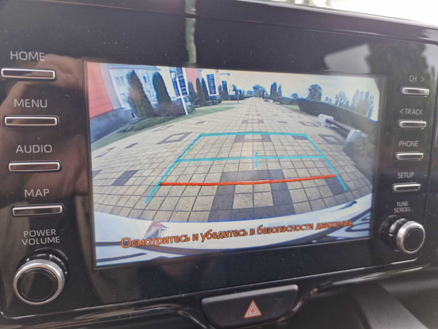 Toyota Yaris фото 20