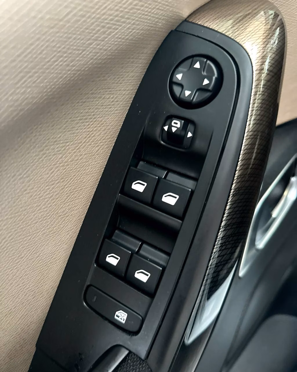 Citroen C4 Grand Picasso фото 11