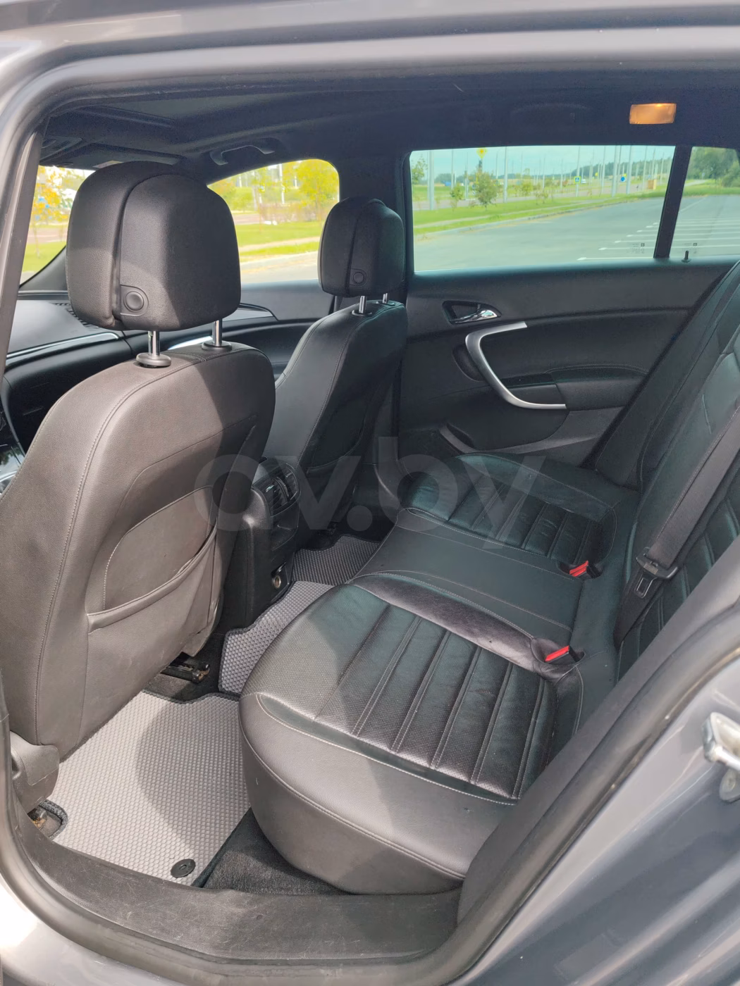 Opel Insignia фото 14