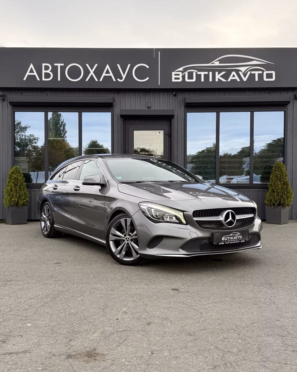 Mercedes-Benz CLA