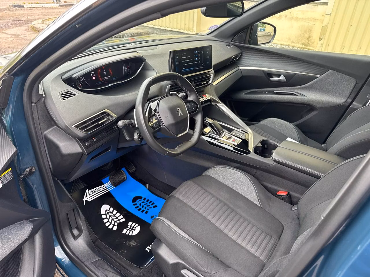 Peugeot 3008 фото 17