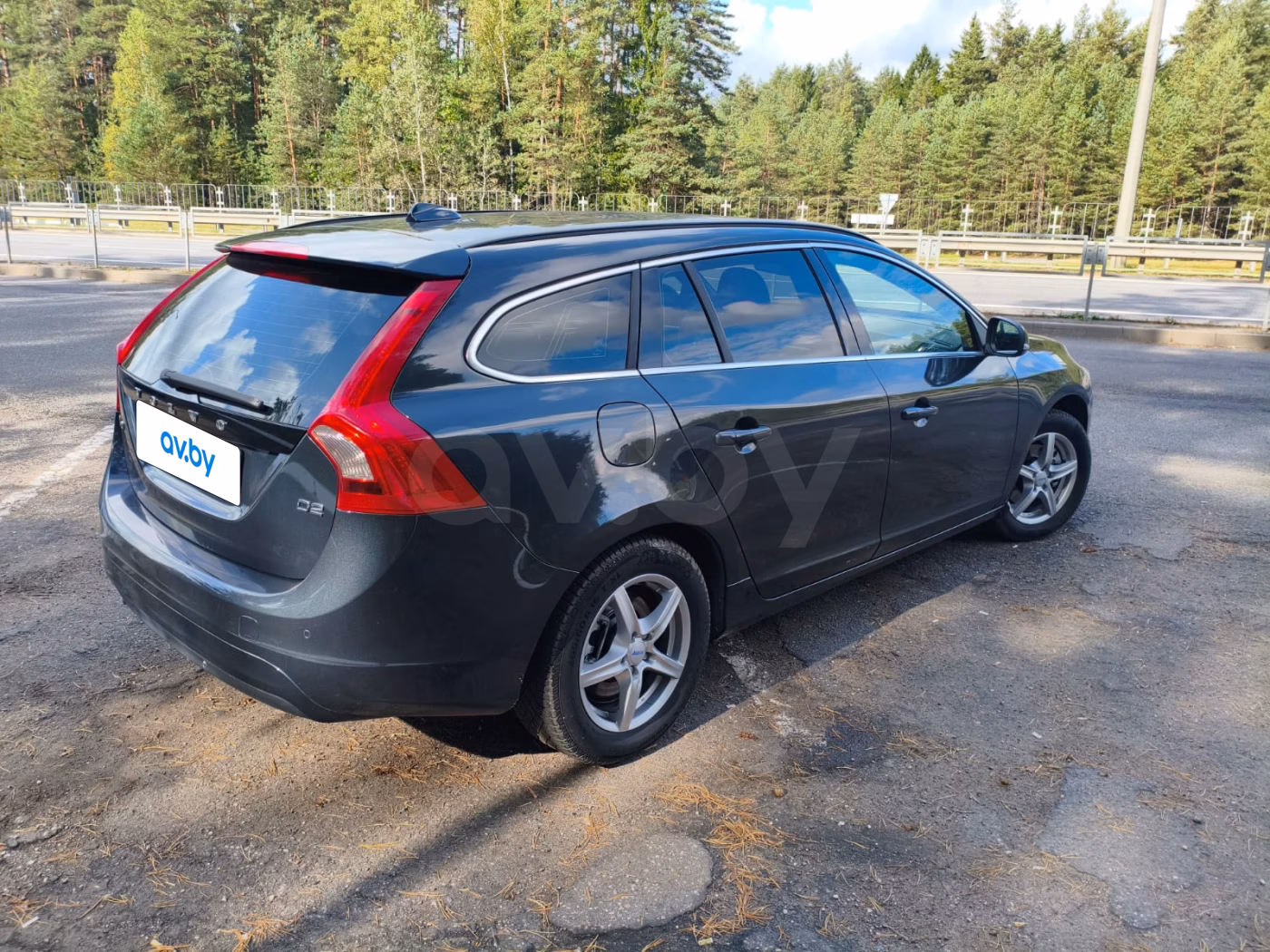 Volvo V60 фото 4