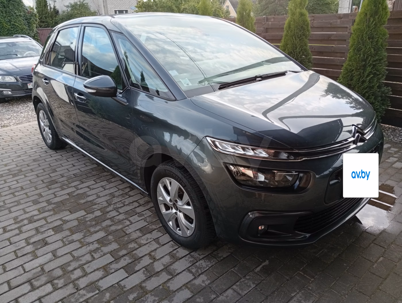 Citroen C4 Picasso фото 3