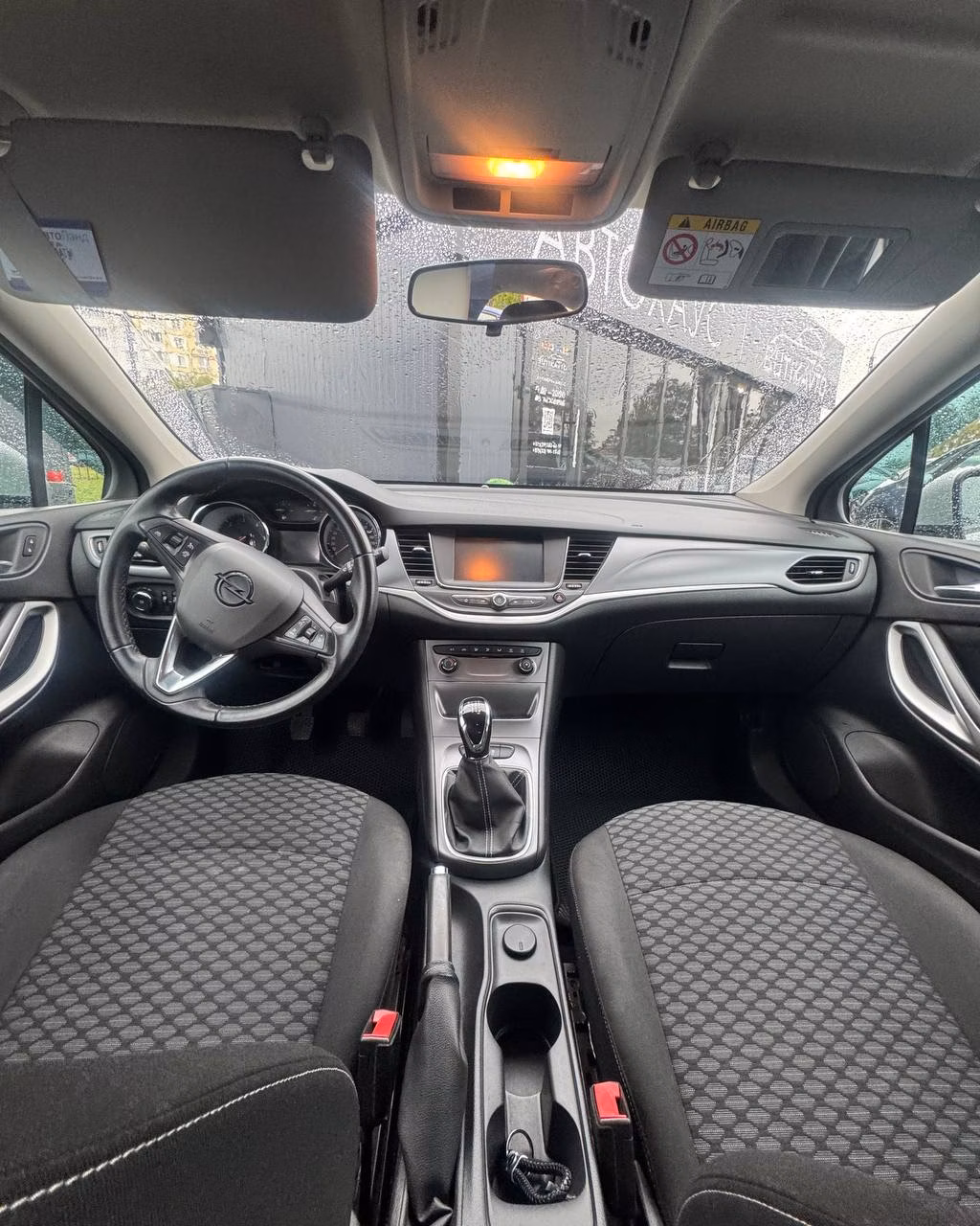 Opel Astra фото 8