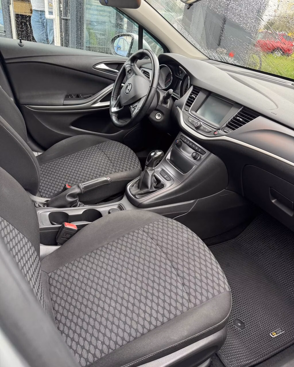 Opel Astra фото 13