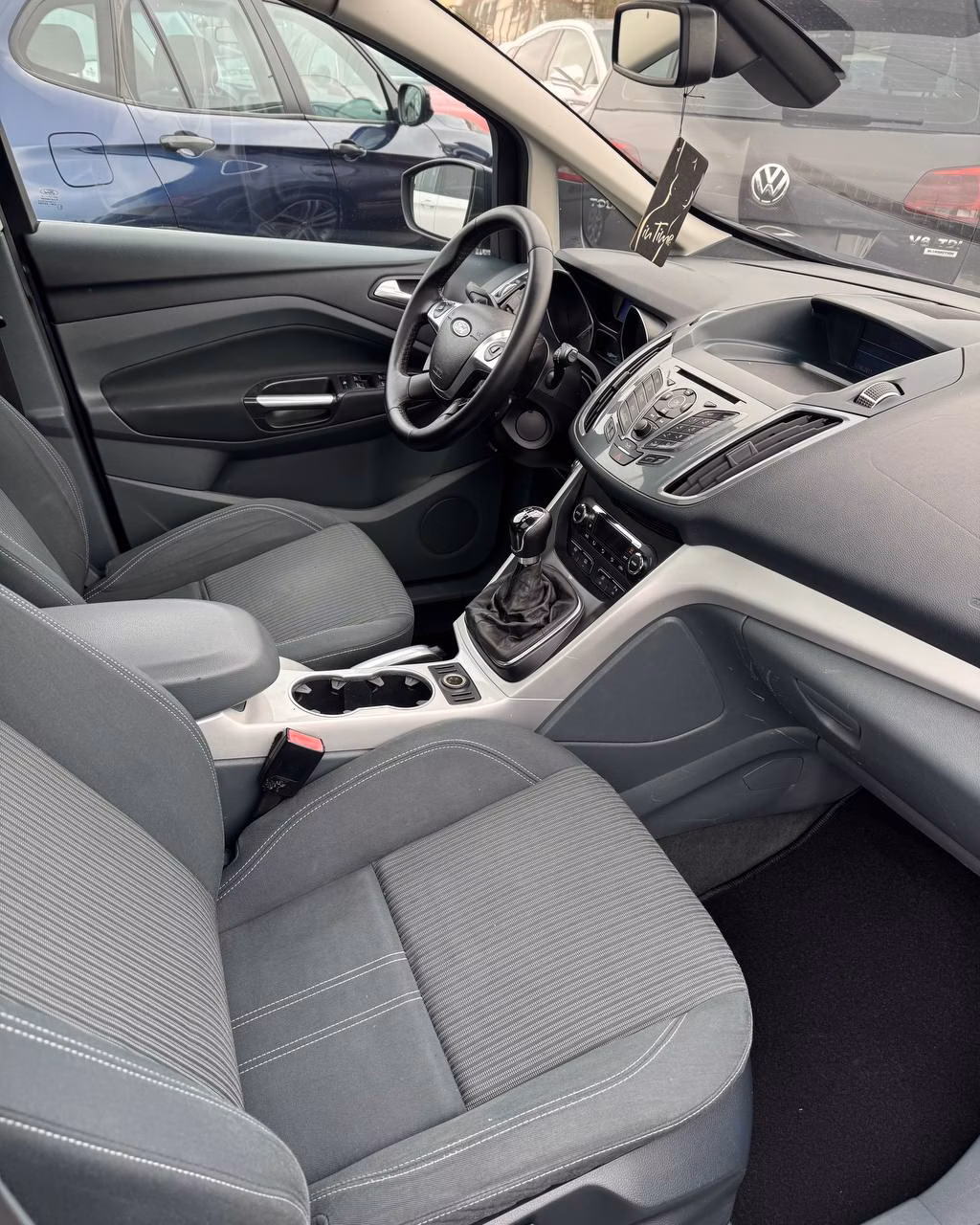 Ford Grand C-Max фото 12
