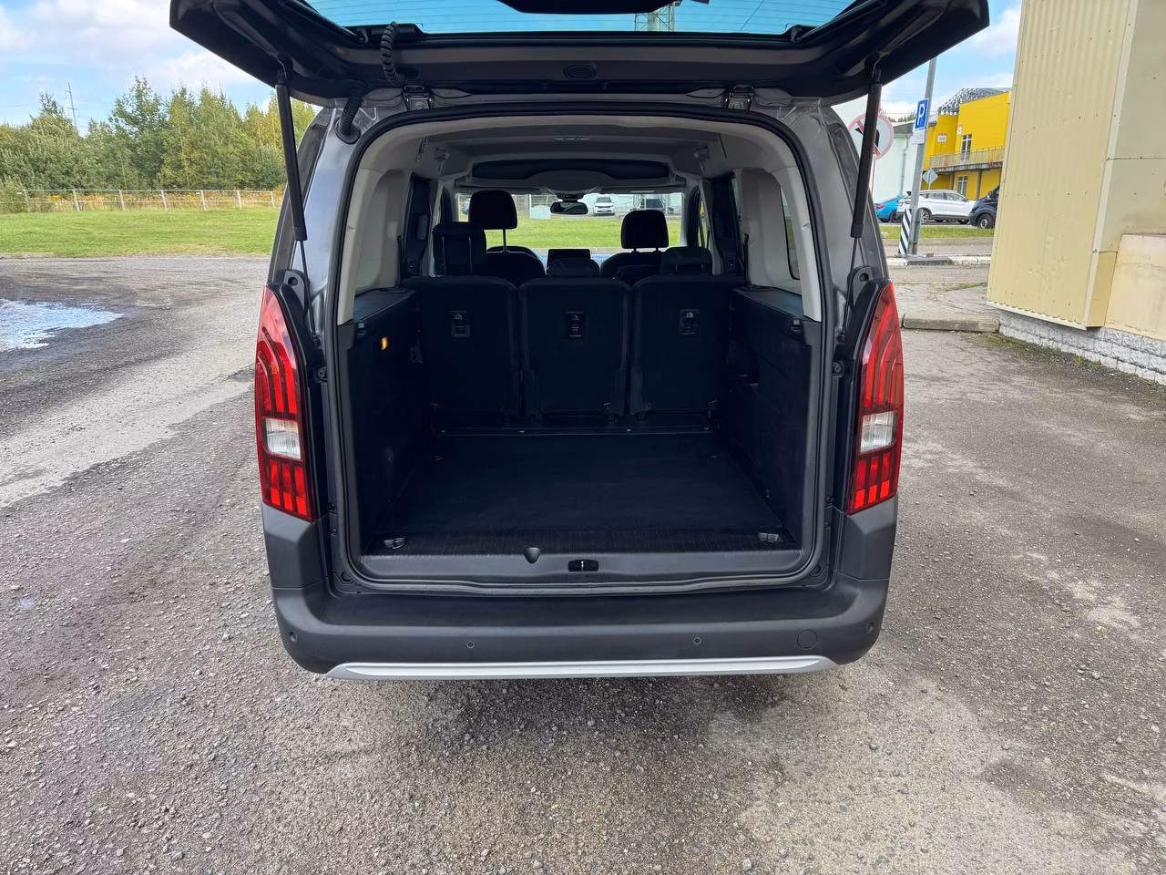 Peugeot Rifter фото 9