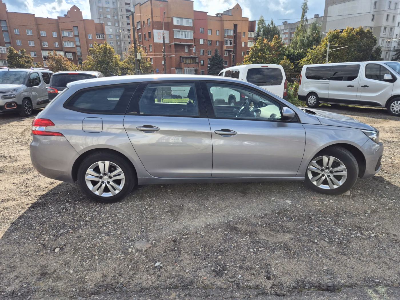 Peugeot 308 фото 4