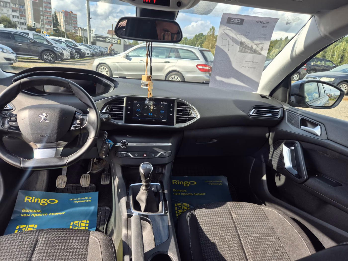 Peugeot 308 фото 11