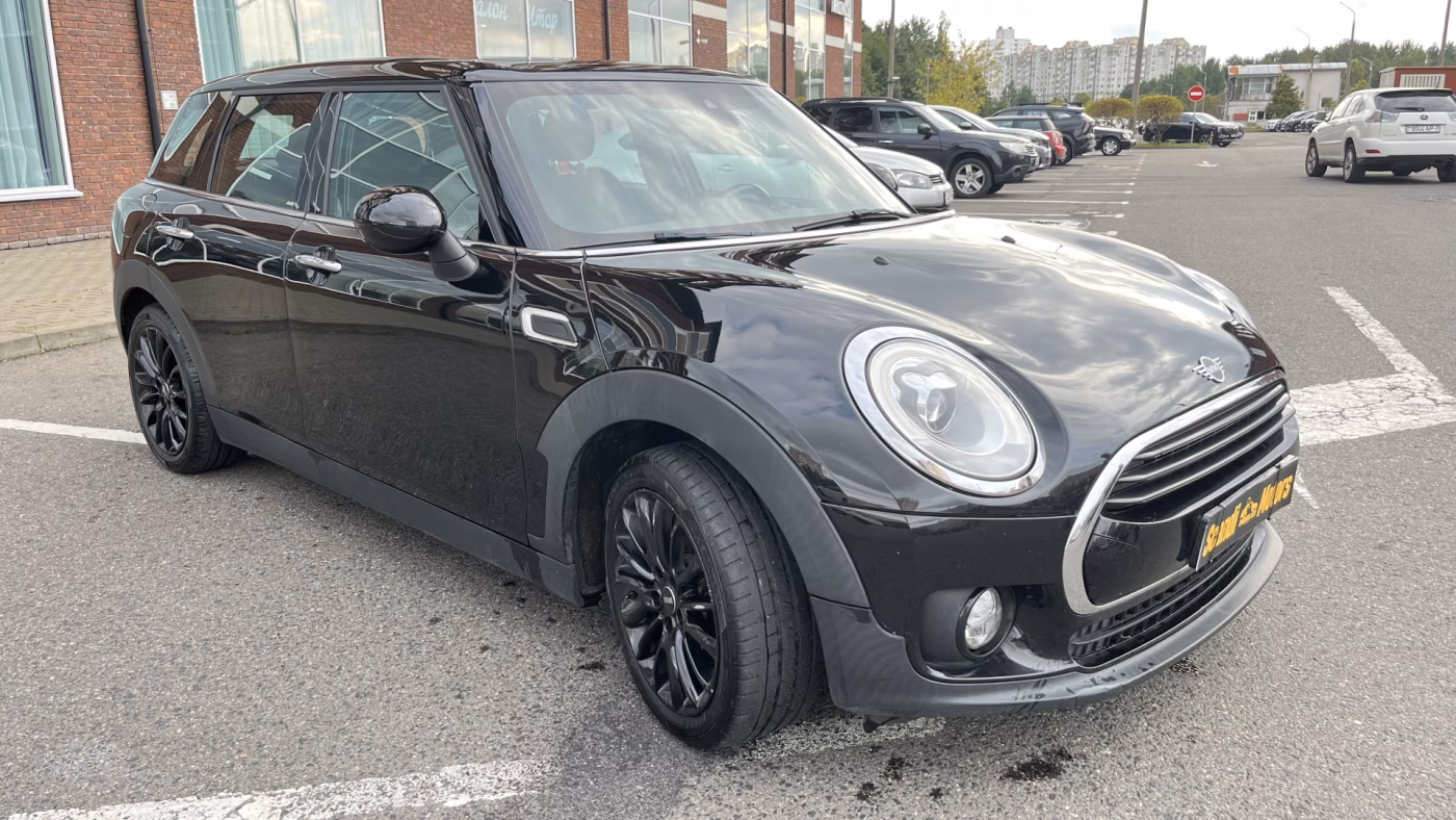MINI Clubman фото 2