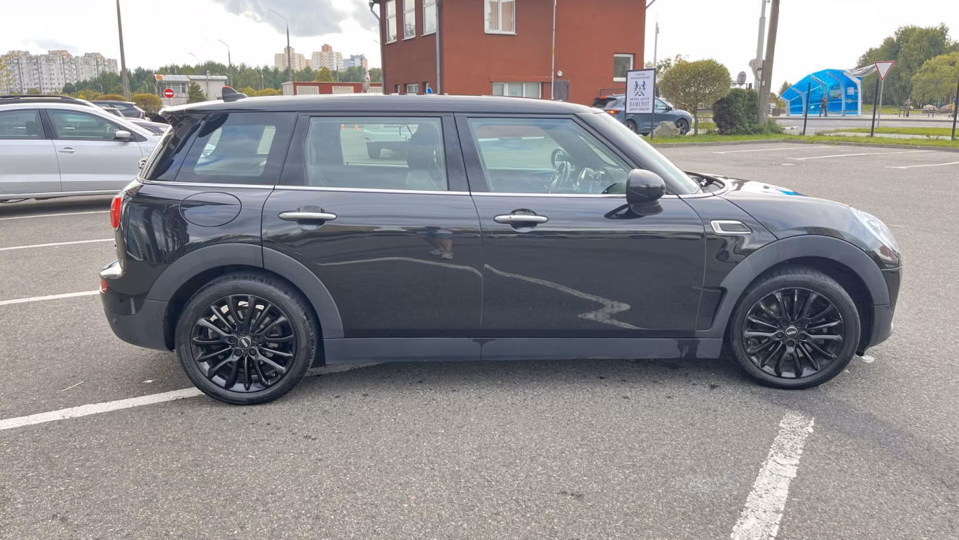 MINI Clubman фото 4