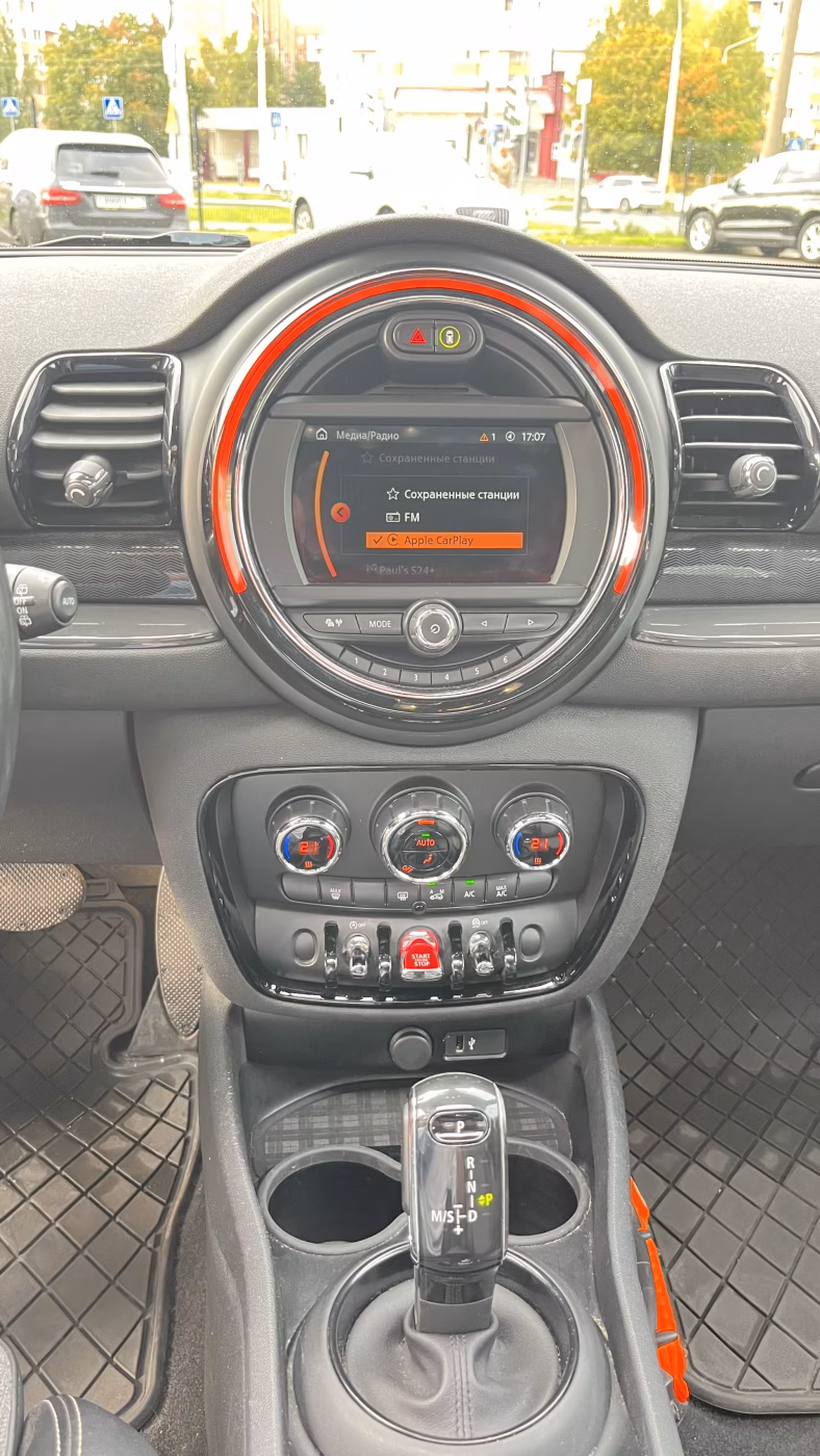 MINI Clubman фото 12