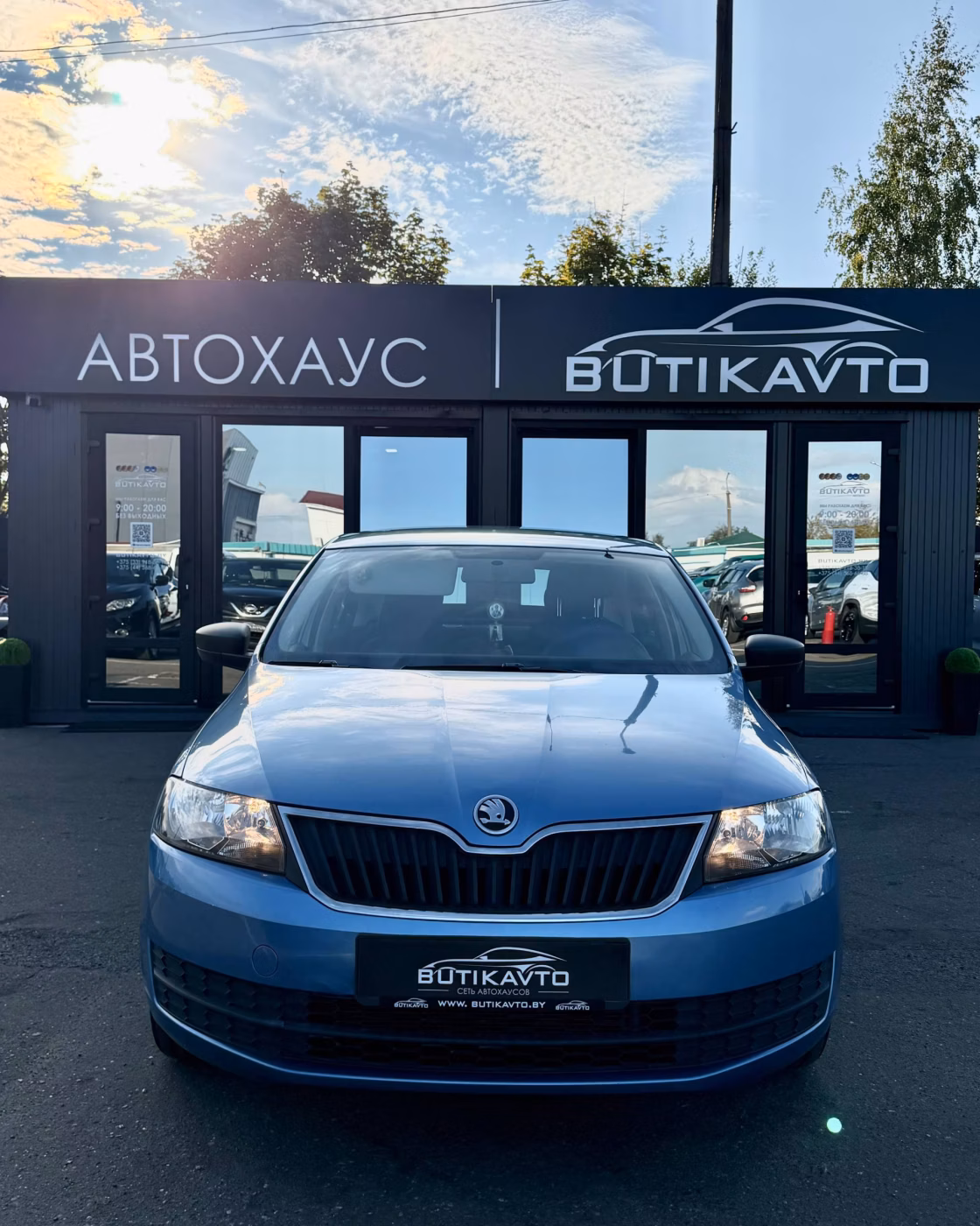 Skoda Rapid фото 2