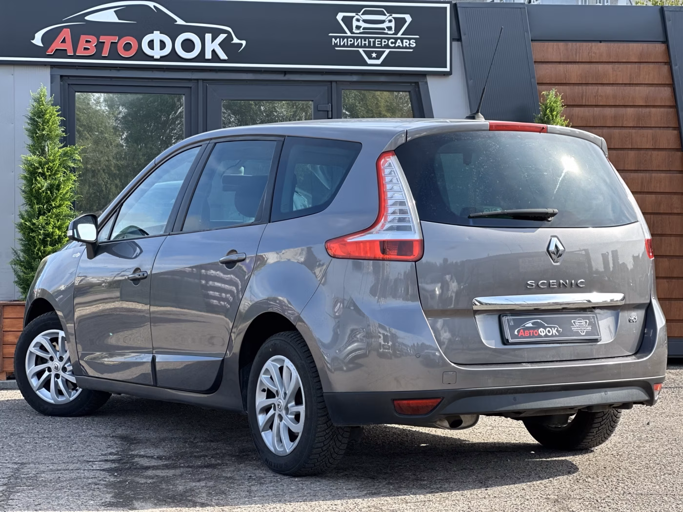 Renault Grand Scenic фото 5