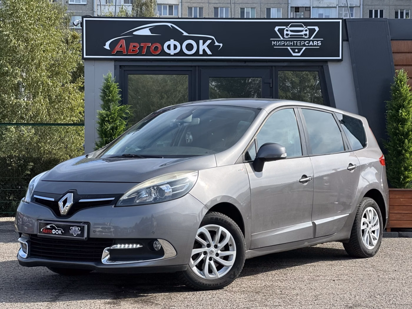 Renault Grand Scenic фото 7