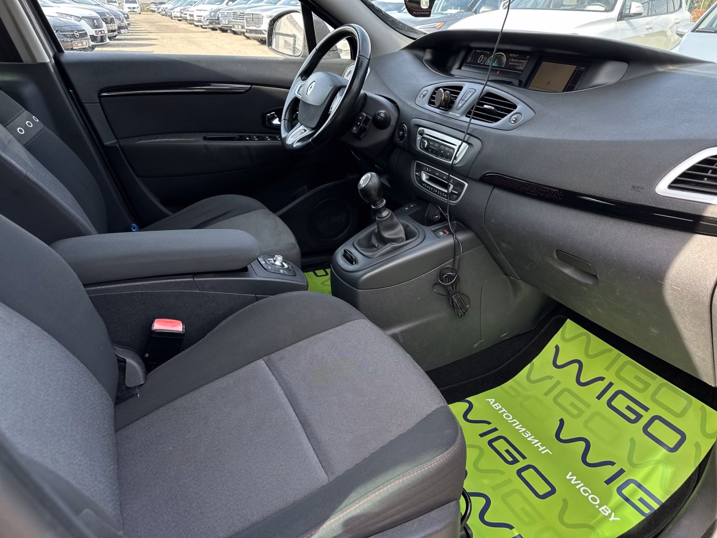 Renault Grand Scenic фото 13