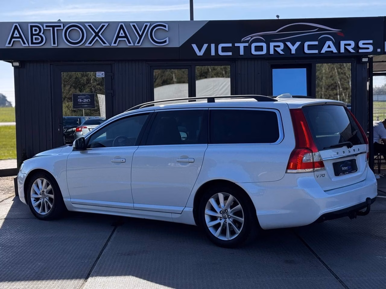 Volvo V70 фото 4