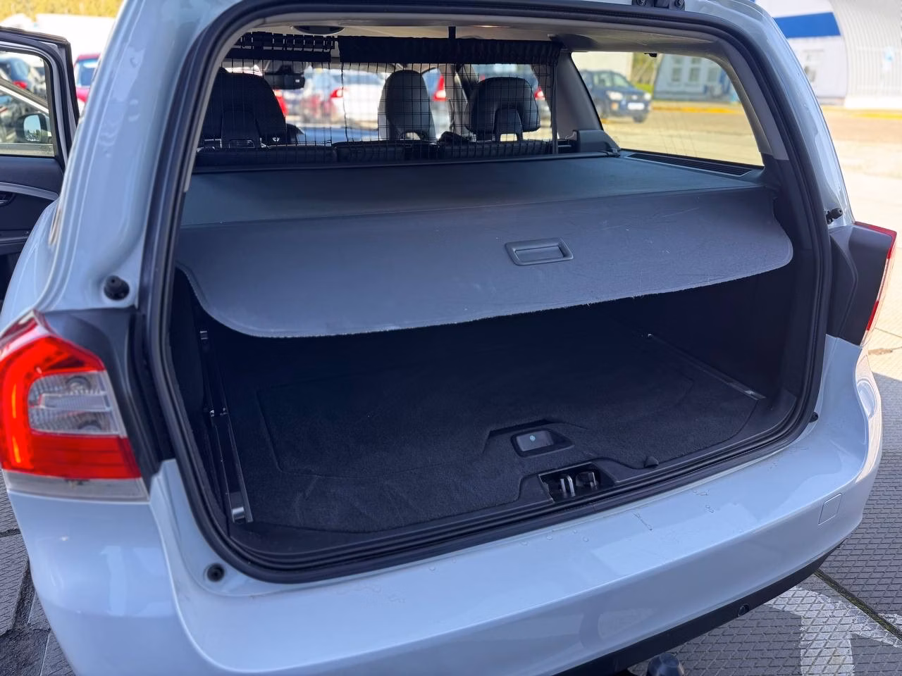 Volvo V70 фото 19