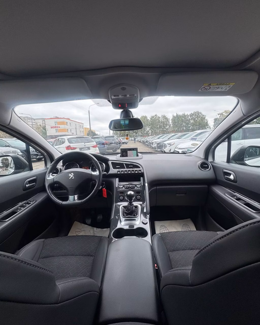 Peugeot 3008 фото 9