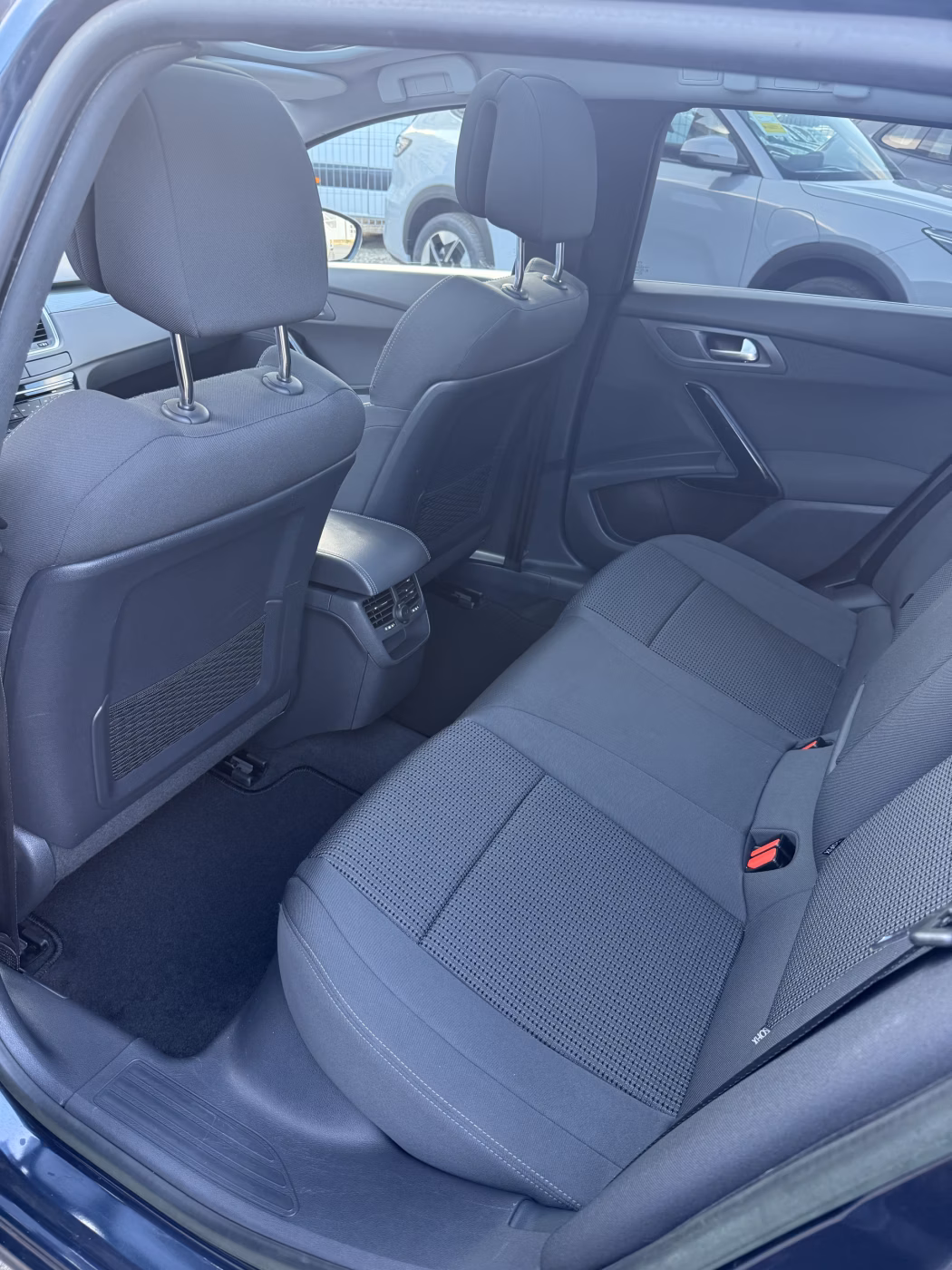 Peugeot 508 фото 8