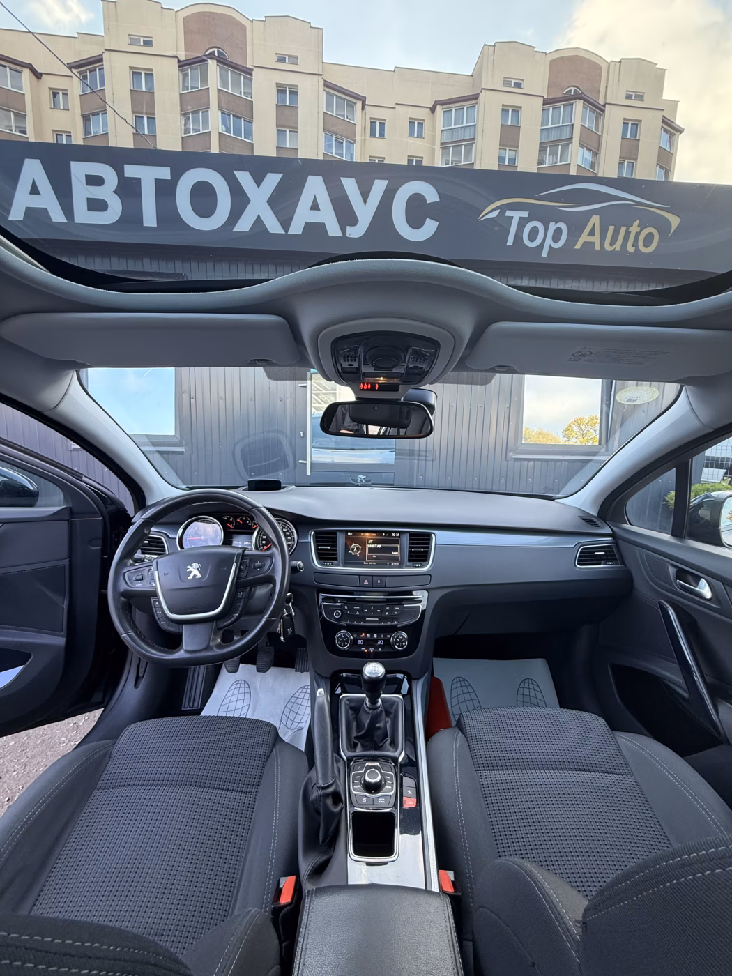 Peugeot 508 фото 9