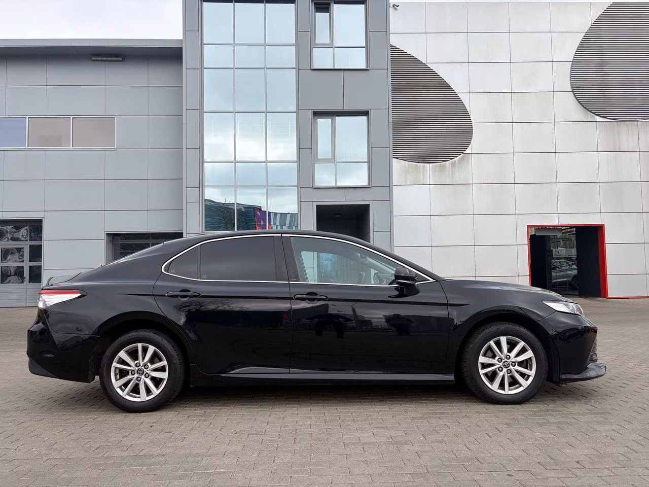 Toyota Camry фото 4
