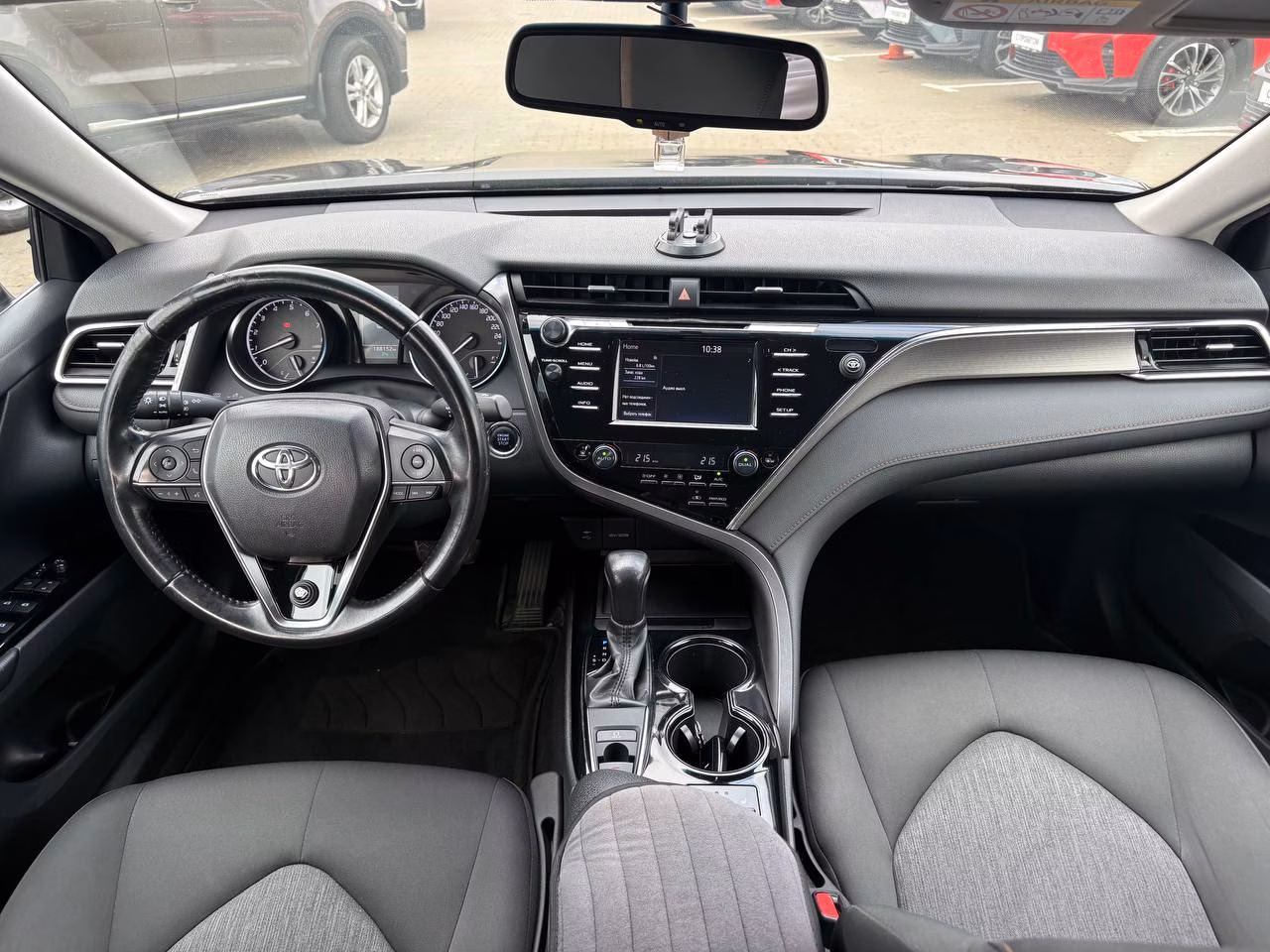 Toyota Camry фото 11