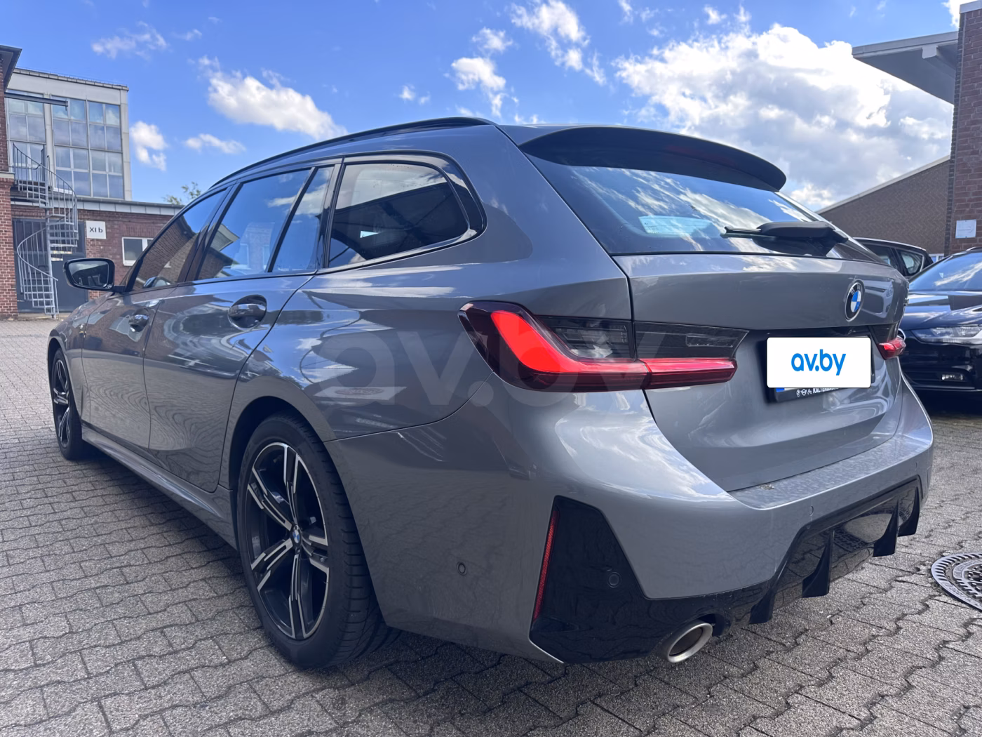 BMW 3 серия фото 14