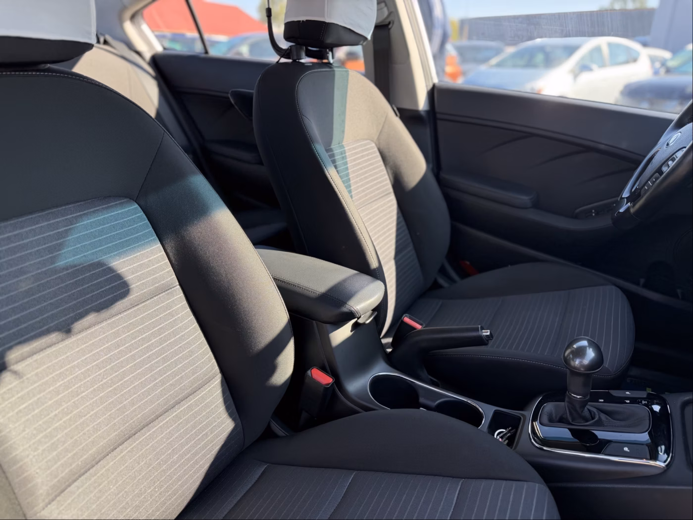 Kia Cerato фото 7