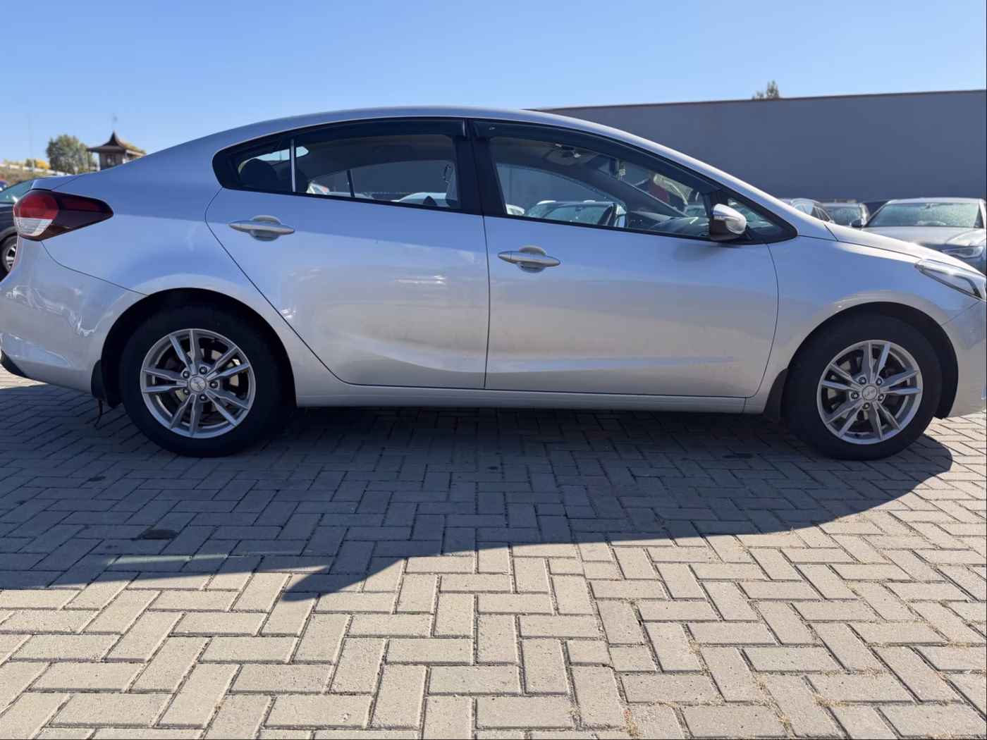 Kia Cerato фото 15