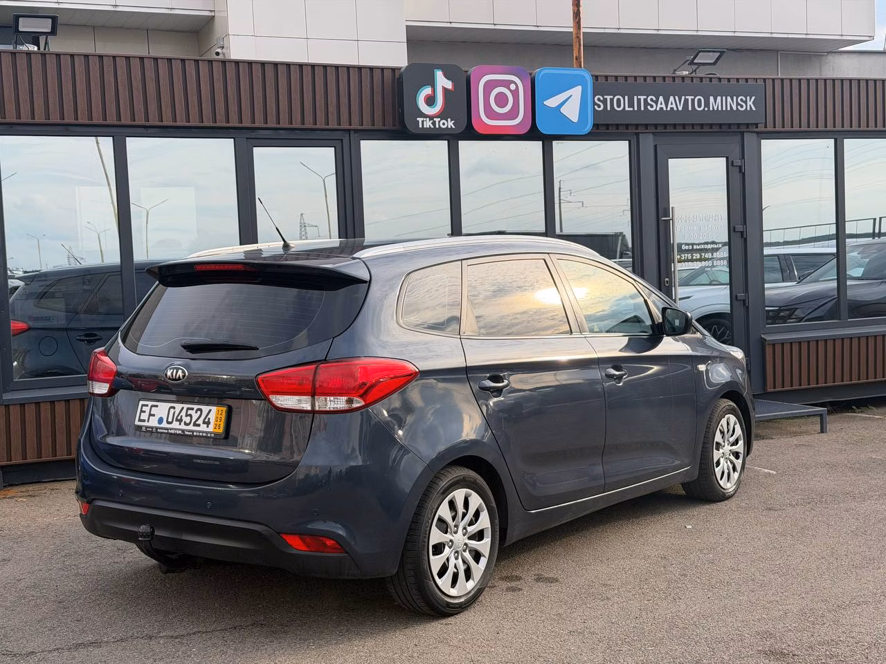 Kia Carens фото 4