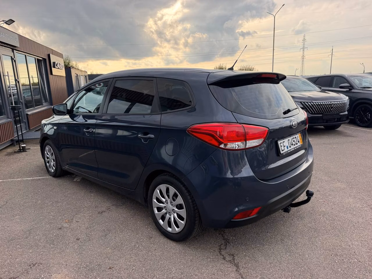 Kia Carens фото 6