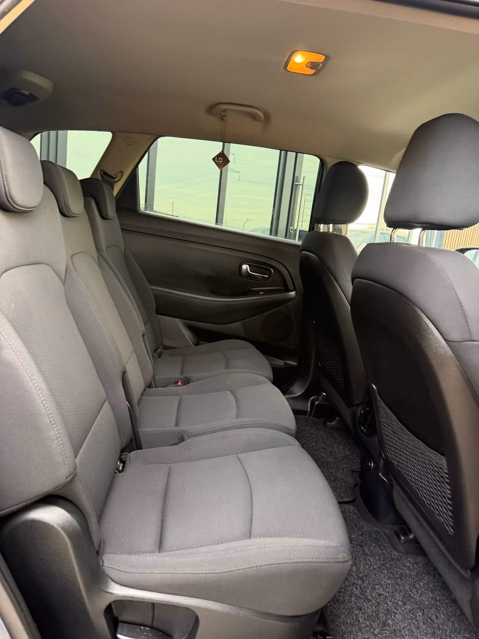 Kia Carens фото 13