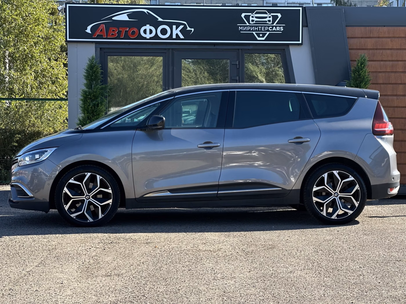 Renault Grand Scenic фото 6