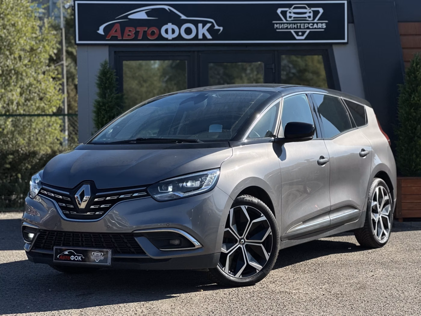 Renault Grand Scenic фото 7